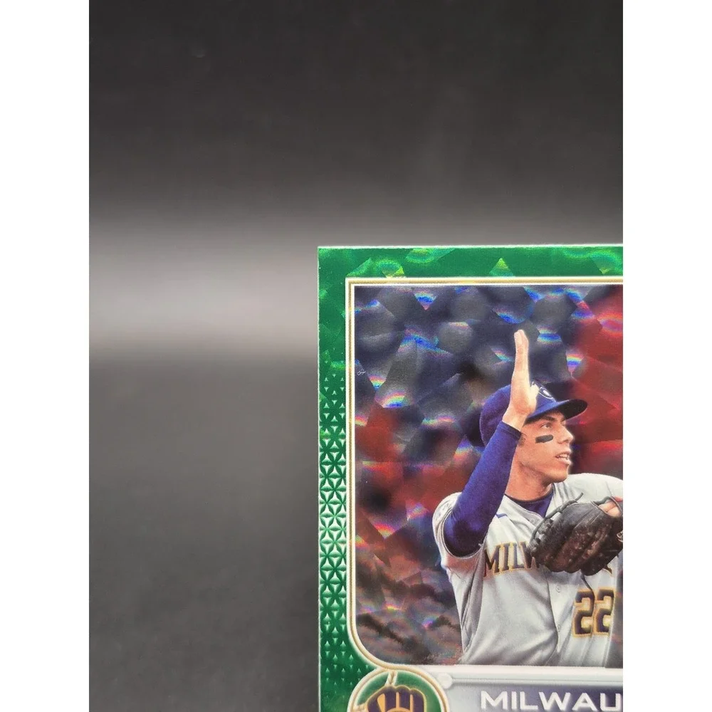 2022 Topps Series 2 Milwaukee Brewers Team #597 Green Foilboard Parallel /499